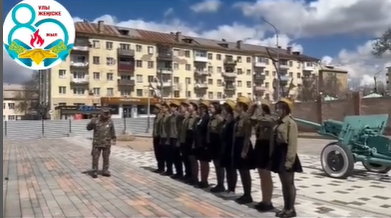 16 сәуір күні алғашқы әскери дайындық пәні мұғалімі Мерали Шаймоллинович 10 &quot;А&quot; сынып оқушыларына Ұлы Жеңістің 80 жылдығына арналған &quot;Ерлікке тағзым ету – ұрпақ парызы&quot; атты тағылымды ерлік сабағын өткізді.